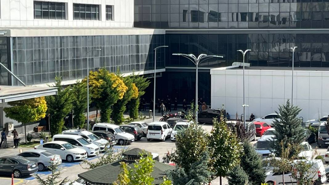 Konya’da bıçaklı saldırıda ağır yaralanan polisimizle ilgili yeni gelişme 14